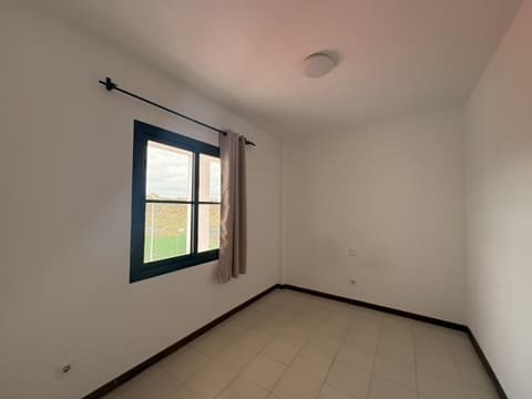 2 slaapkamer Flat te koop in Costa Teguise met zwembad - € 255.000 (Ref: 9665605)