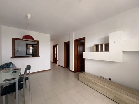 2 slaapkamer Flat te koop in Costa Teguise met zwembad - € 255.000 (Ref: 9665605)