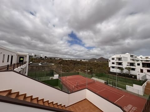 2 slaapkamer Flat te koop in Costa Teguise met zwembad - € 255.000 (Ref: 9665605)