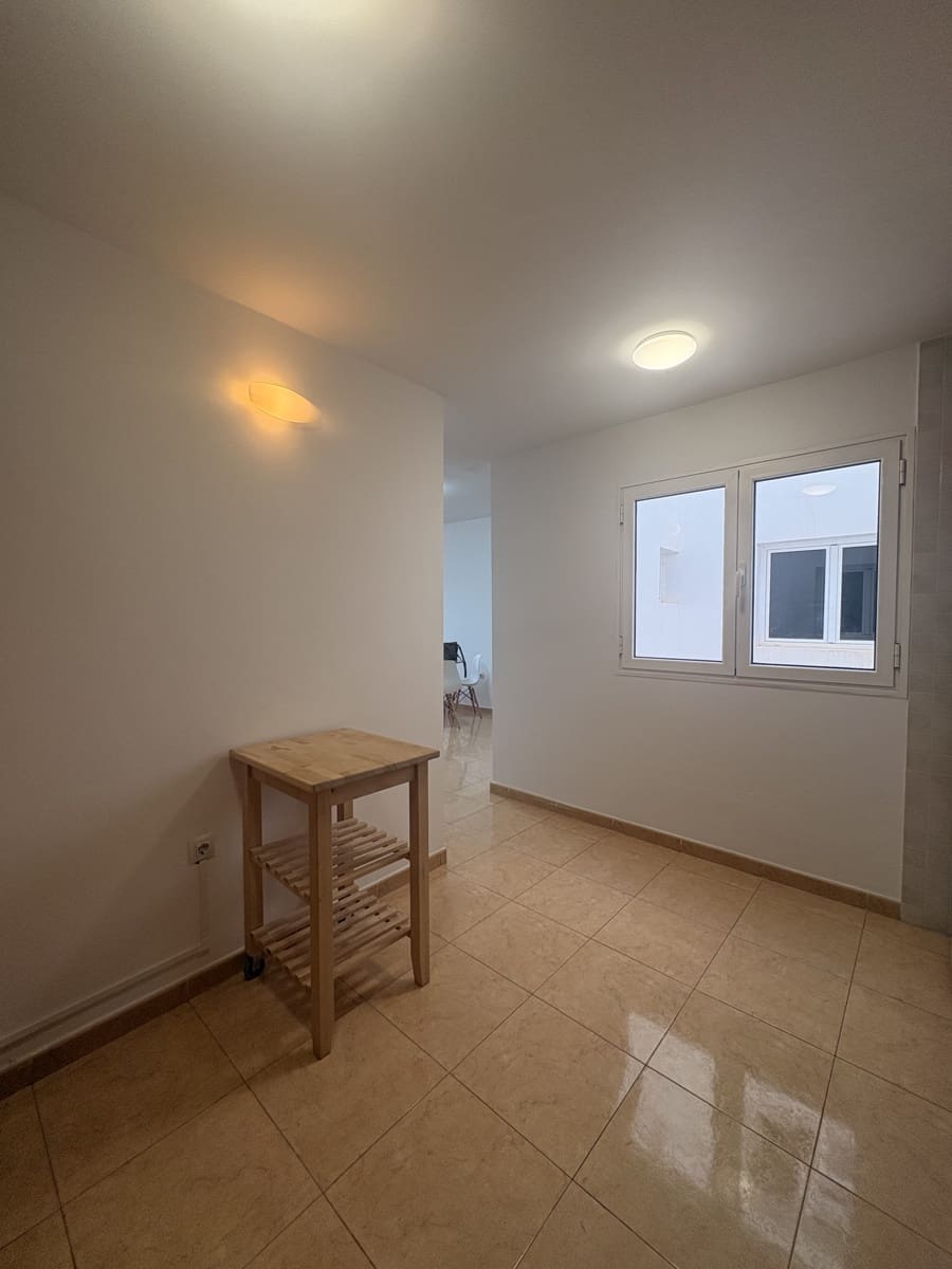 2 Zimmer Wohnung zu verkaufen in Arrecife - 205.000 € (Ref: 9680598)