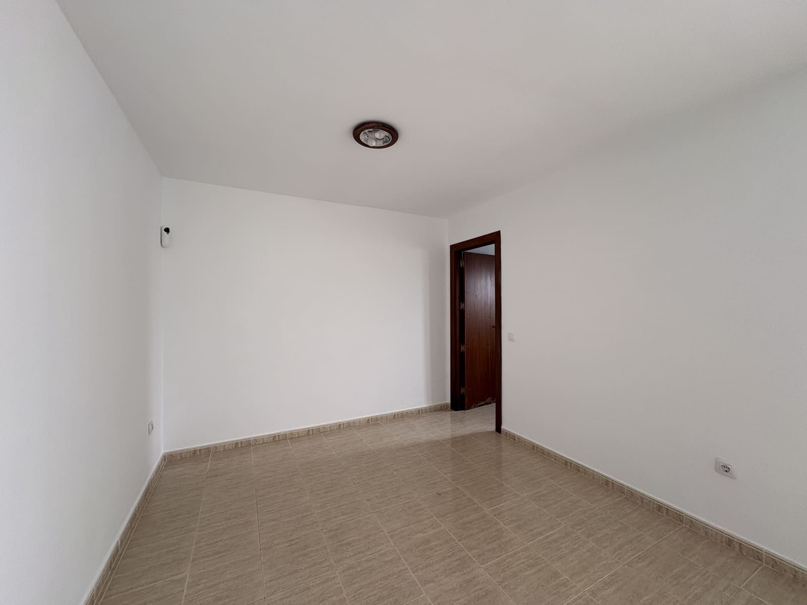 2 bedroom Flat for sale in Tias with garage - € 230,000 (Ref: 9713263)
