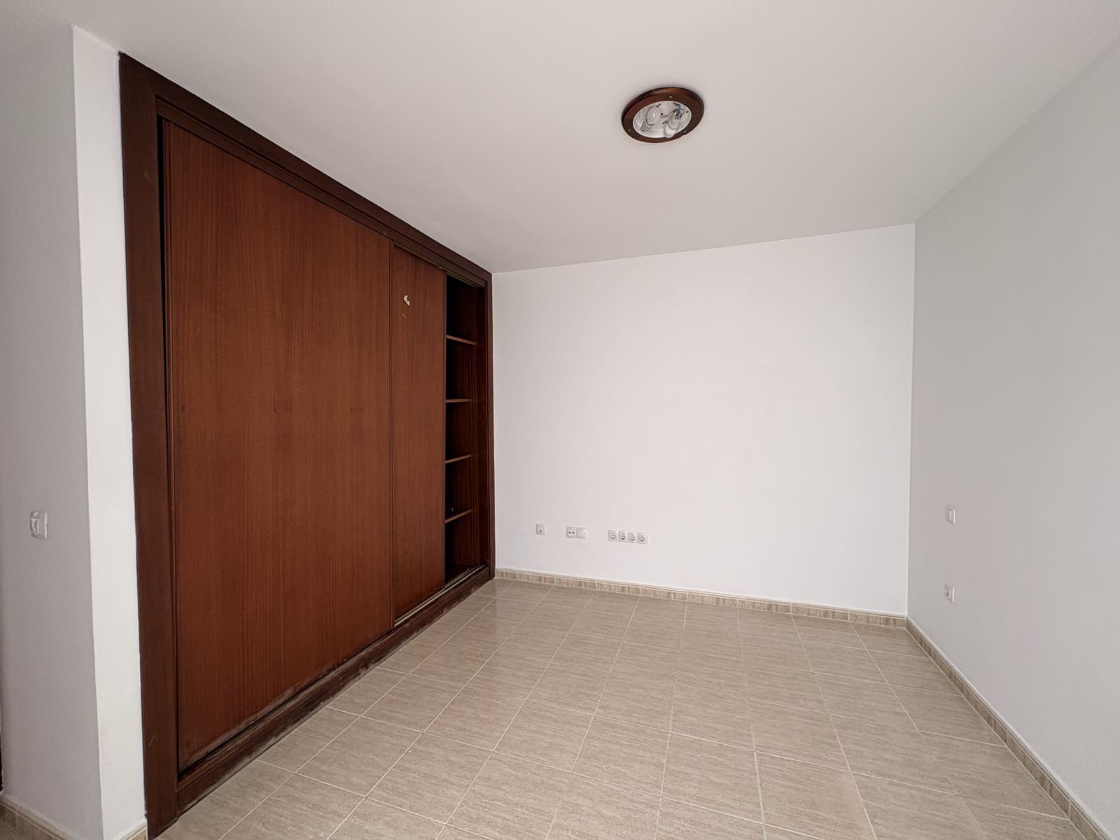 2 bedroom Flat for sale in Tias with garage - € 230,000 (Ref: 9713263)