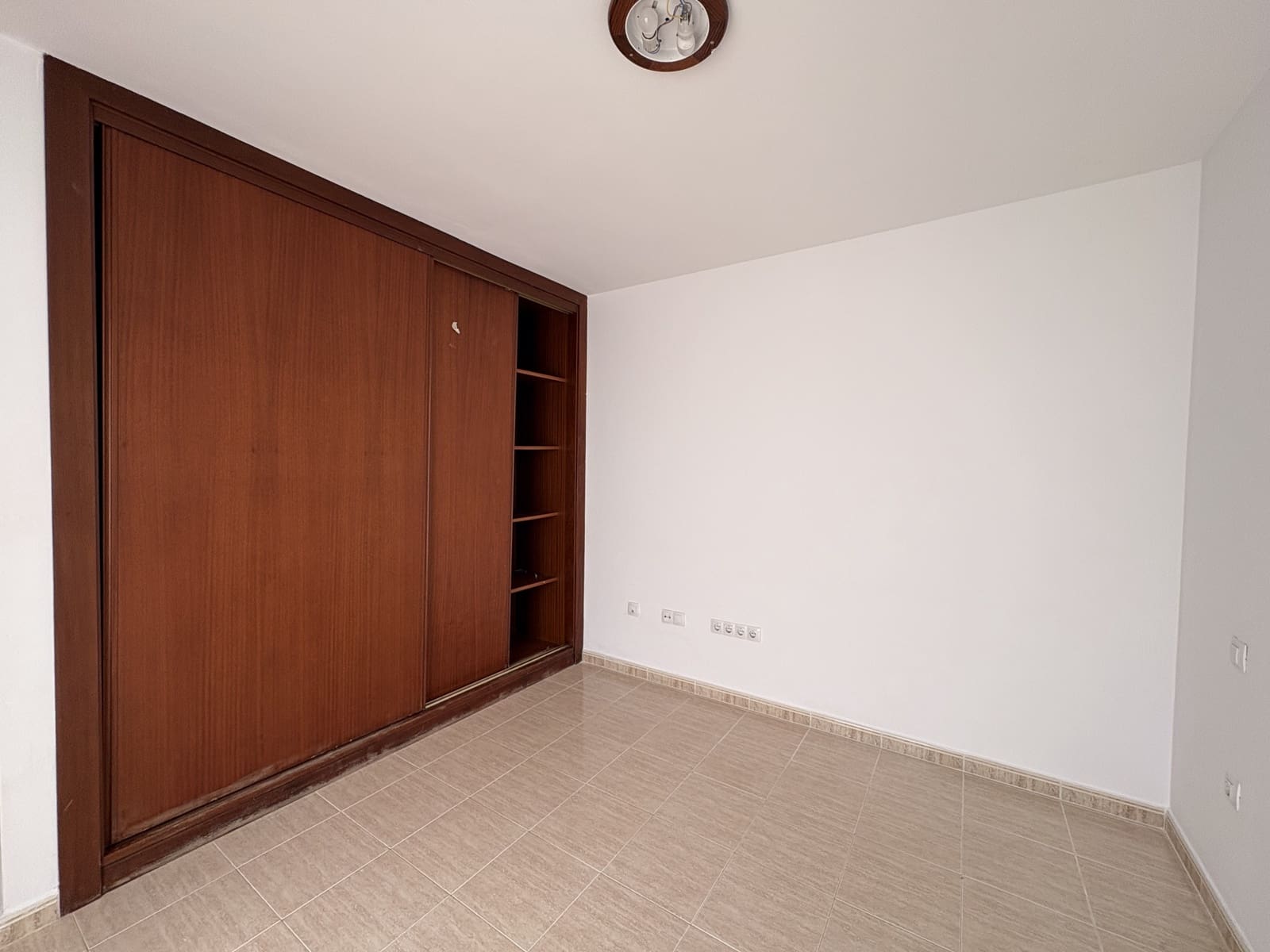 2 bedroom Flat for sale in Tias with garage - € 230,000 (Ref: 9713263)