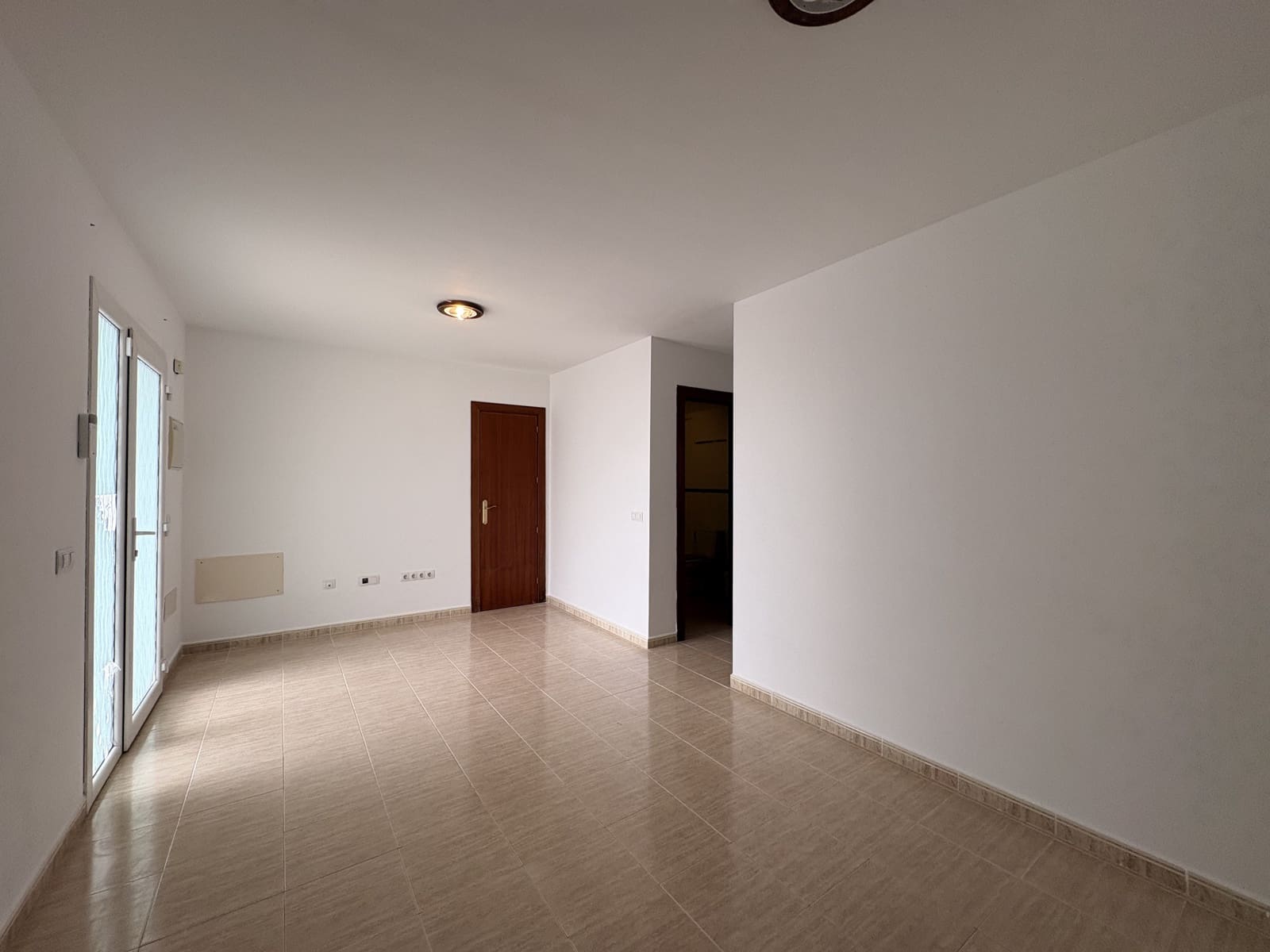 2 bedroom Flat for sale in Tias with garage - € 230,000 (Ref: 9713263)