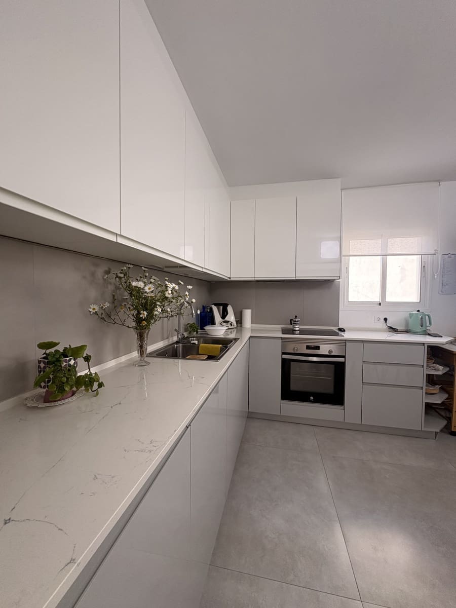 3 bedroom Townhouse for sale in San Bartolome with garage - € 390,000 (Ref: 9720656)