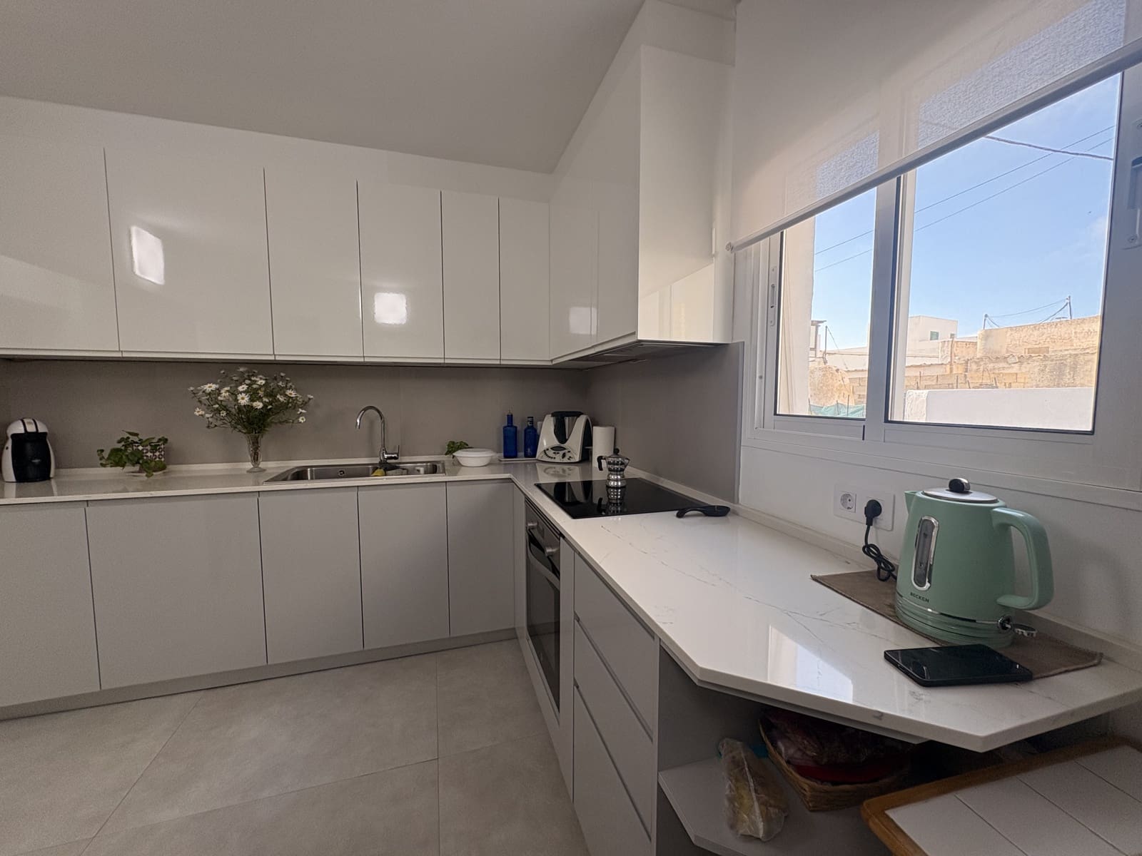 3 bedroom Townhouse for sale in San Bartolome with garage - € 390,000 (Ref: 9720656)