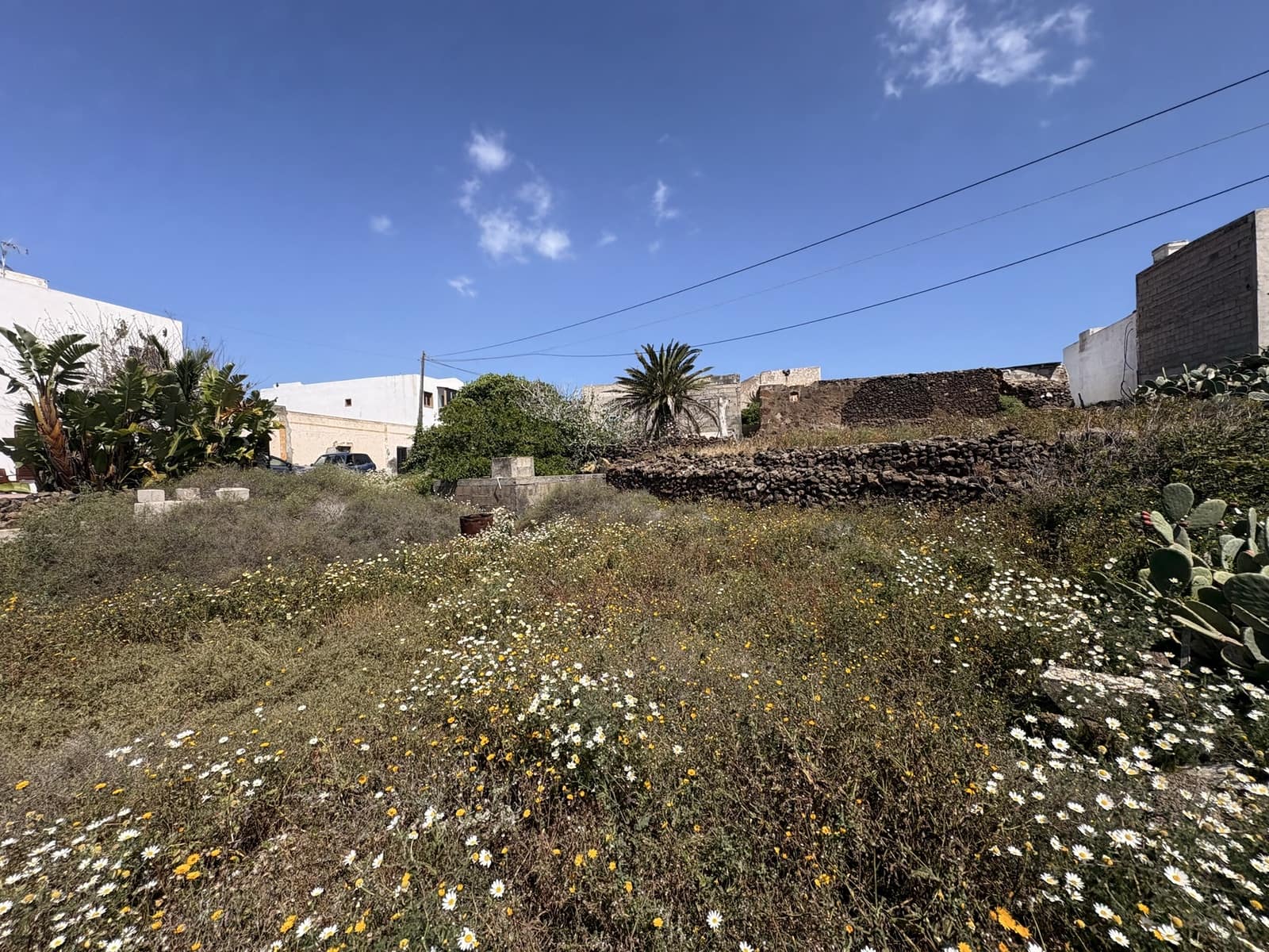 Building Plot for sale in Tinajo - € 79,000 (Ref: 9745202)