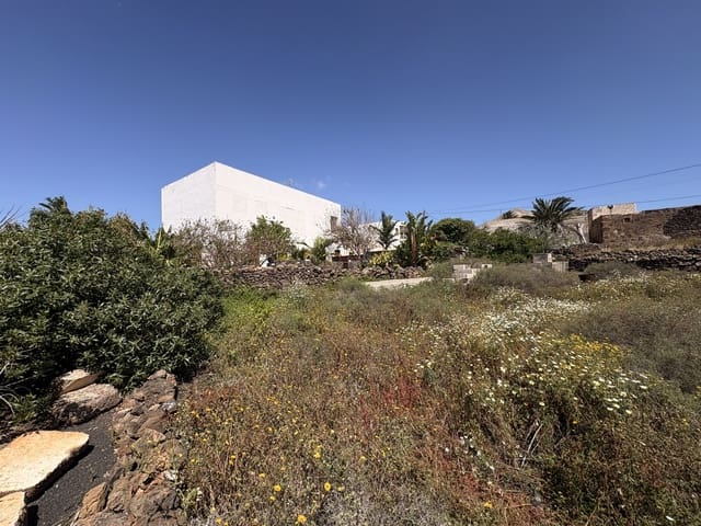 Solar/Parcela en Tinajo en venta - 79.000 € (Ref: 9745202)