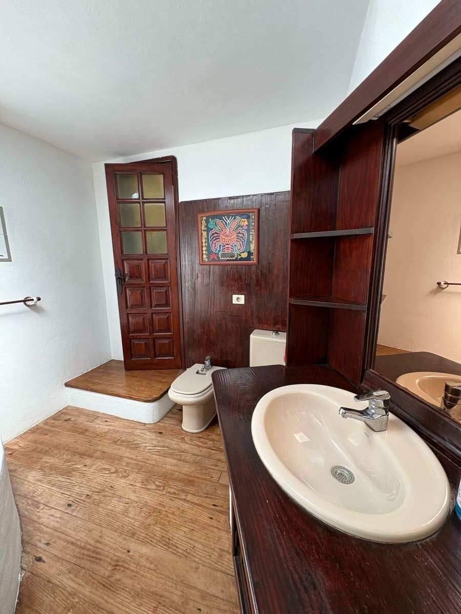 Casa de 4 habitaciones en Nazaret en venta con garaje - 690.000 € (Ref: 9745209)