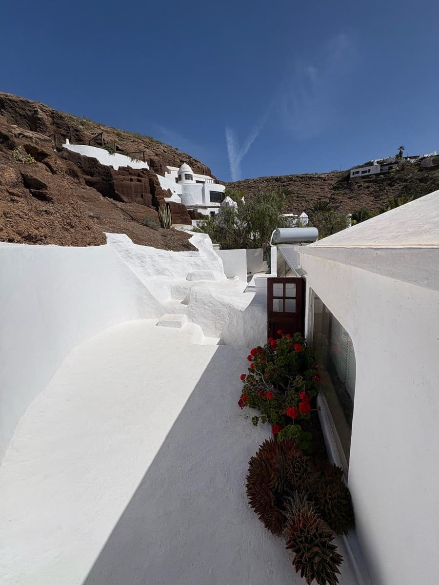 Casa de 4 habitaciones en Nazaret en venta con garaje - 690.000 € (Ref: 9745209)