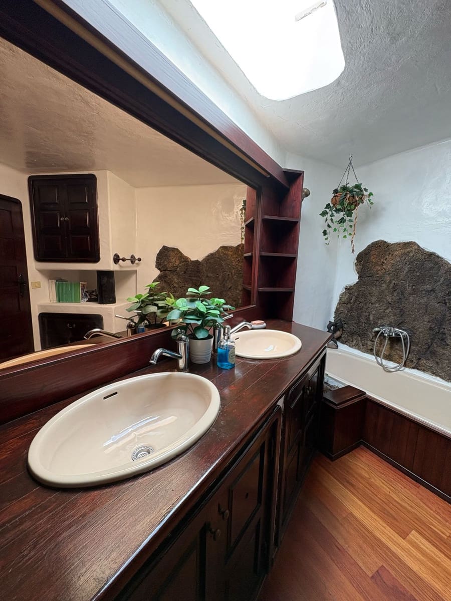 Casa de 4 habitaciones en Nazaret en venta con garaje - 690.000 € (Ref: 9745209)