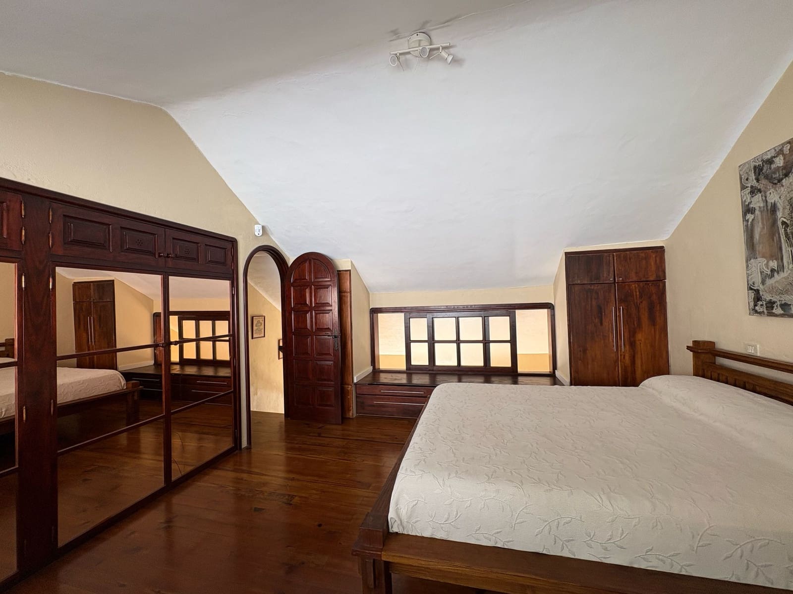 Casa de 4 habitaciones en Nazaret en venta con garaje - 690.000 € (Ref: 9745209)