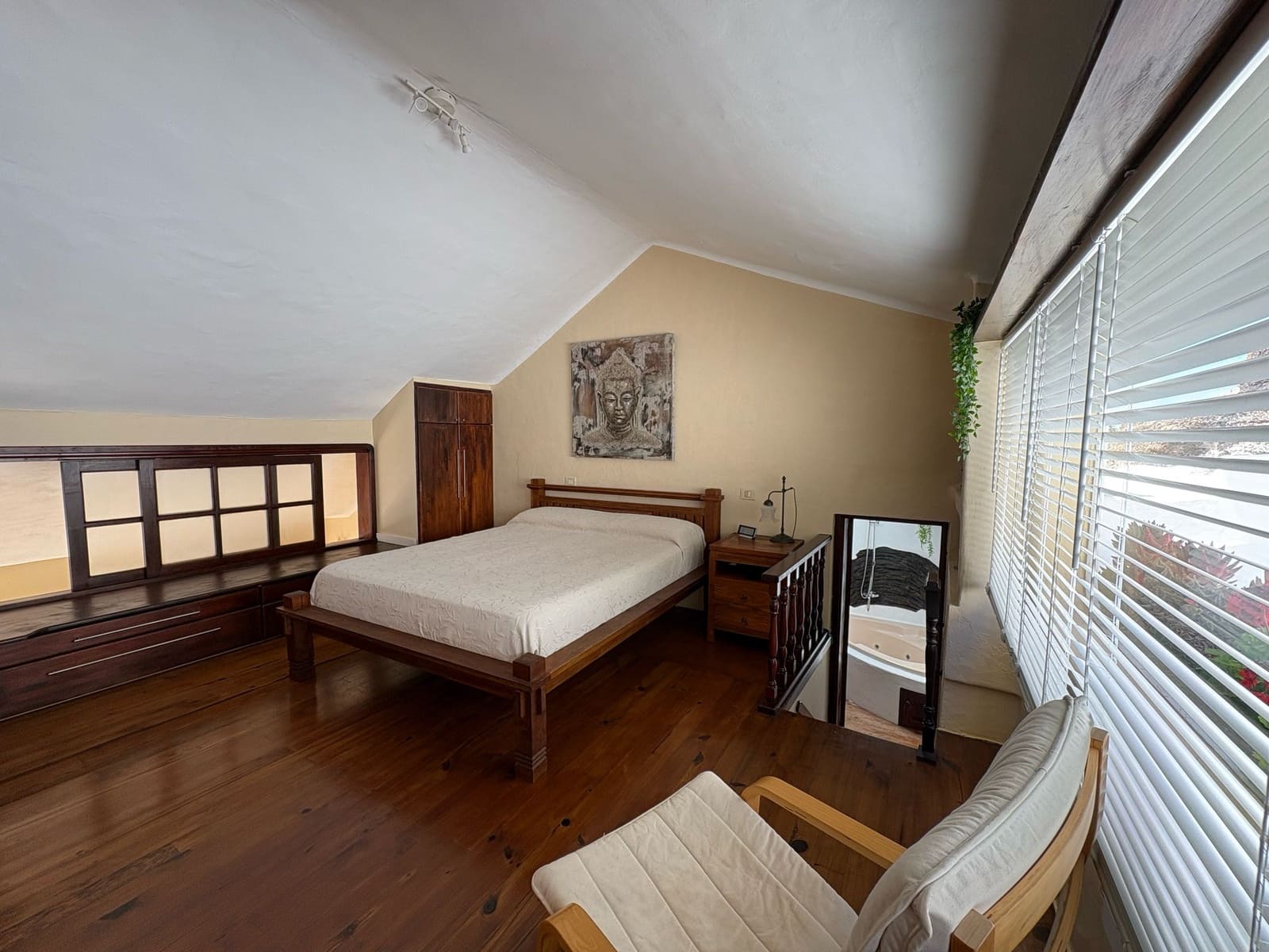 Casa de 4 habitaciones en Nazaret en venta con garaje - 690.000 € (Ref: 9745209)