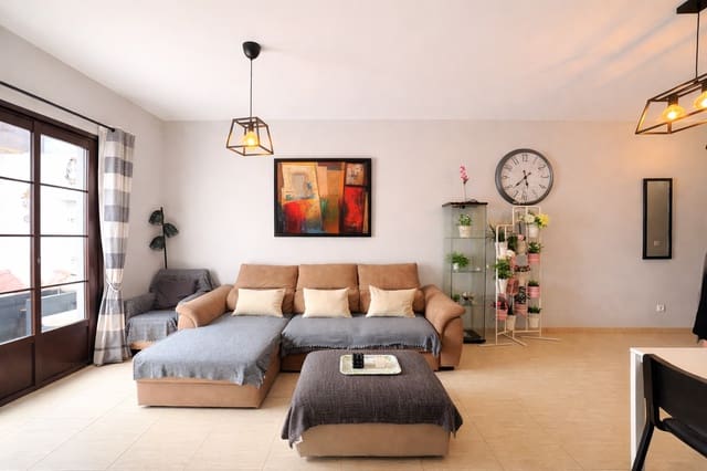 2 slaapkamer Flat te koop in Costa Teguise, Teguise met zwembad garage - € 275.000 (Ref: 9782485)