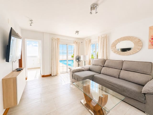 3 camera da letto Villa in vendita in Playa Blanca, Yaiza con piscina garage - 495.000 € (Rif: 9803865)