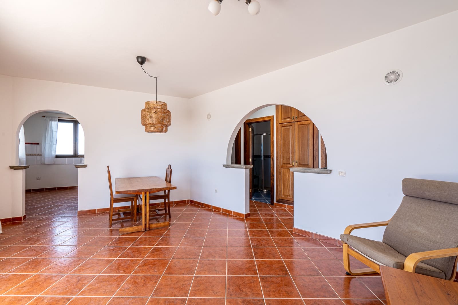 3 bedroom Bungalow for sale in Famara with garage - € 1,300,000 (Ref: 9826868)