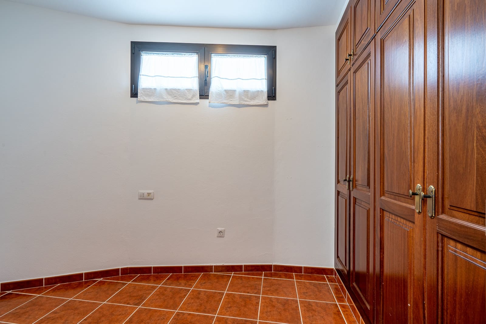 3 bedroom Bungalow for sale in Famara with garage - € 1,300,000 (Ref: 9826868)