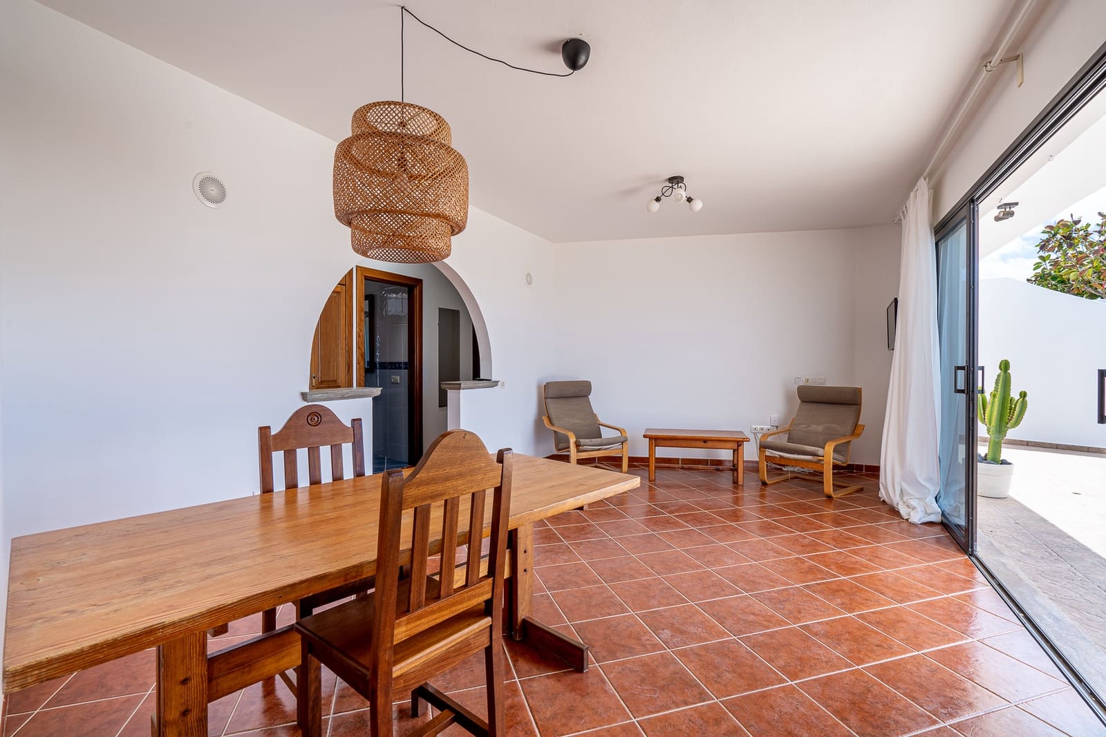3 bedroom Bungalow for sale in Famara with garage - € 1,300,000 (Ref: 9826868)