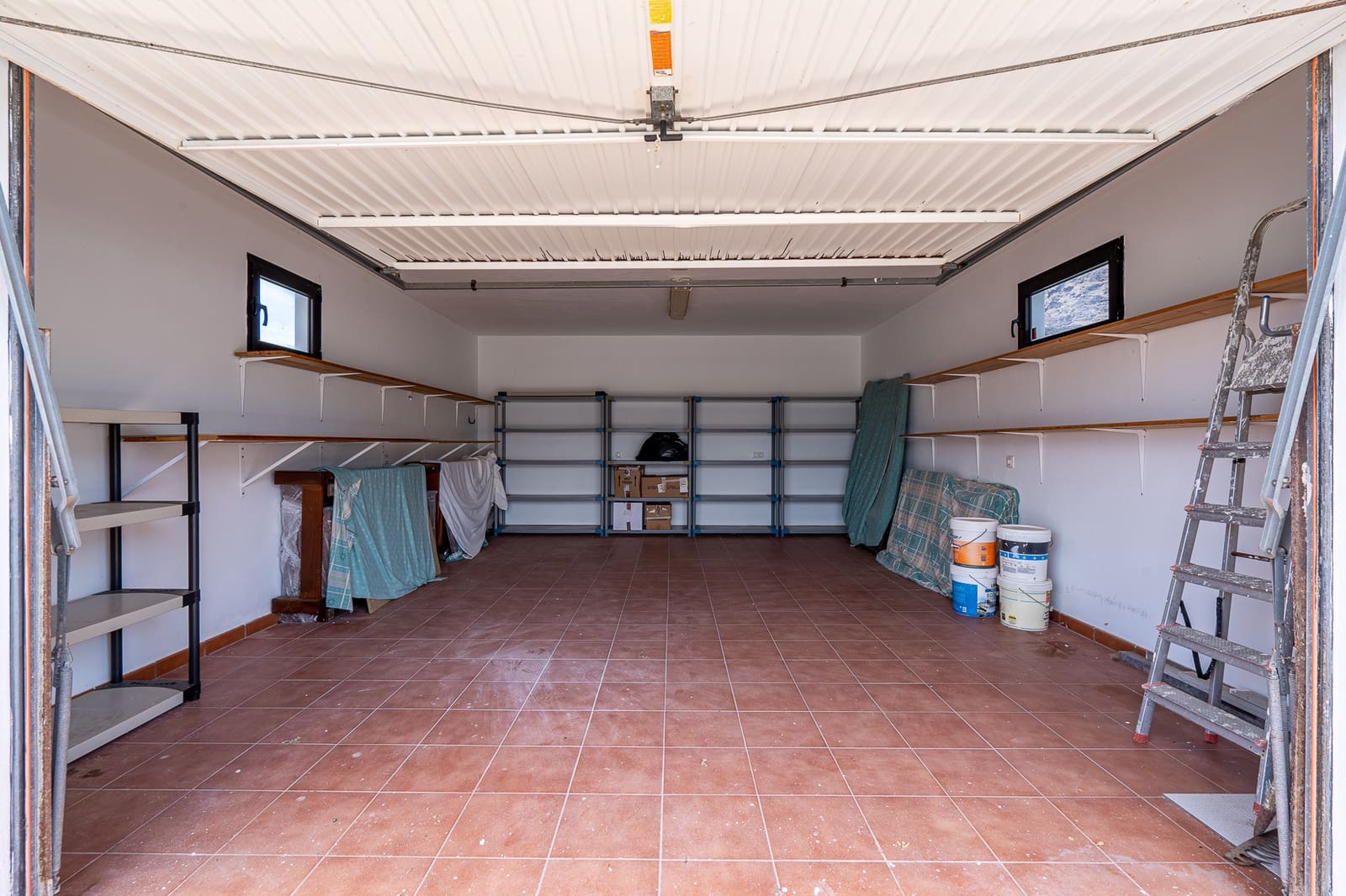 3 bedroom Bungalow for sale in Famara with garage - € 1,300,000 (Ref: 9826868)