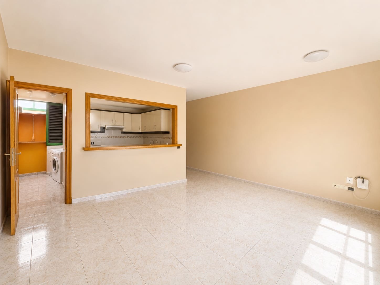 2 Zimmer Wohnung zu verkaufen in Costa Teguise mit Pool Garage - 310.000 € (Ref: 9840675)
