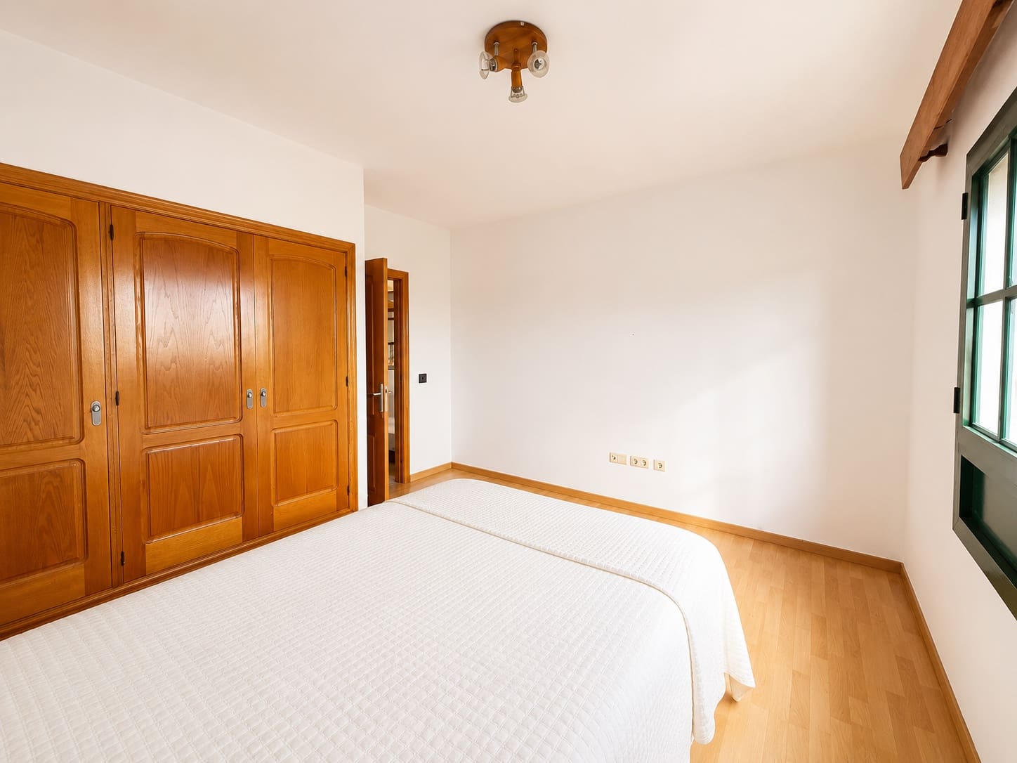 2 Zimmer Wohnung zu verkaufen in Costa Teguise mit Pool Garage - 310.000 € (Ref: 9840675)