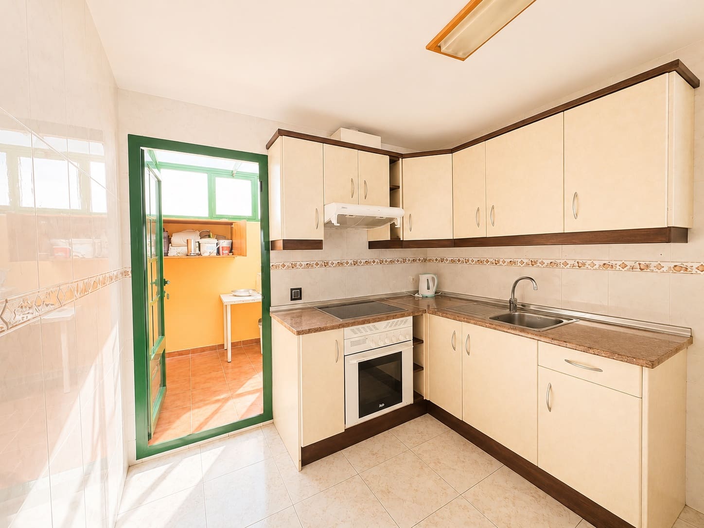 2 Zimmer Wohnung zu verkaufen in Costa Teguise mit Pool Garage - 310.000 € (Ref: 9840675)
