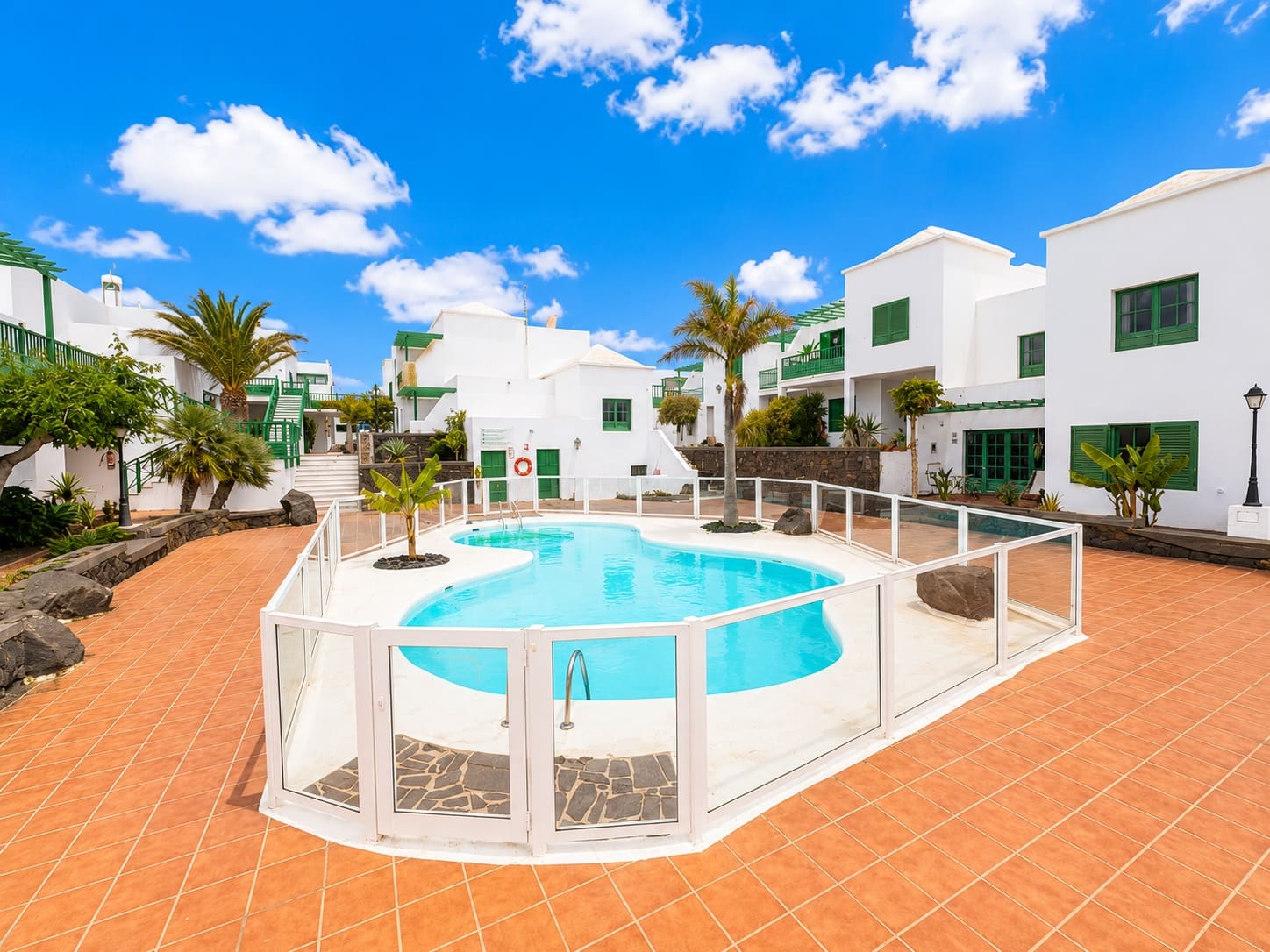 2 Zimmer Wohnung zu verkaufen in Costa Teguise mit Pool Garage - 310.000 € (Ref: 9840675)