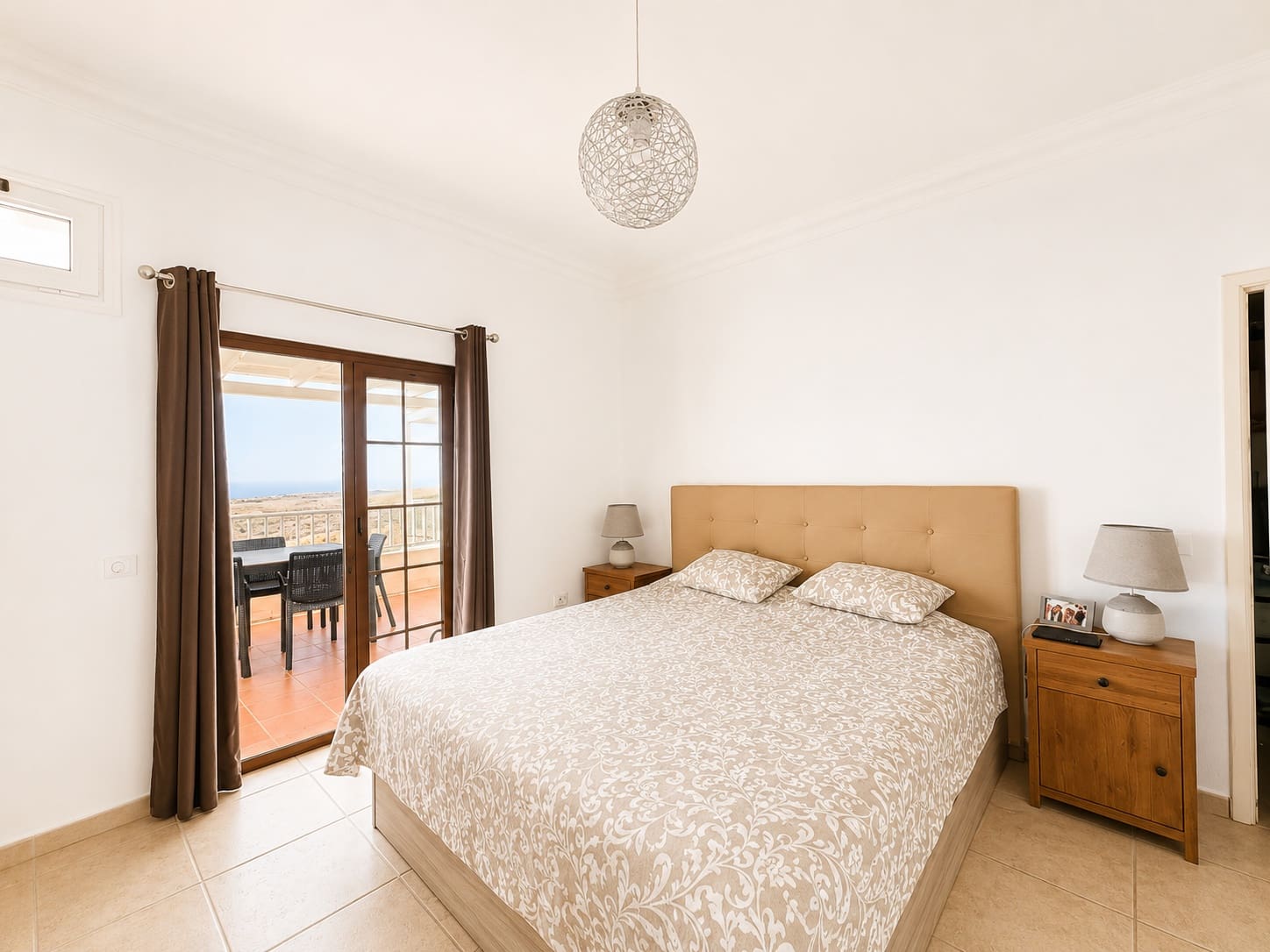 3 chambre Villa/Maison à vendre à Guime avec piscine garage - 680 000 € (Ref: 9872785)