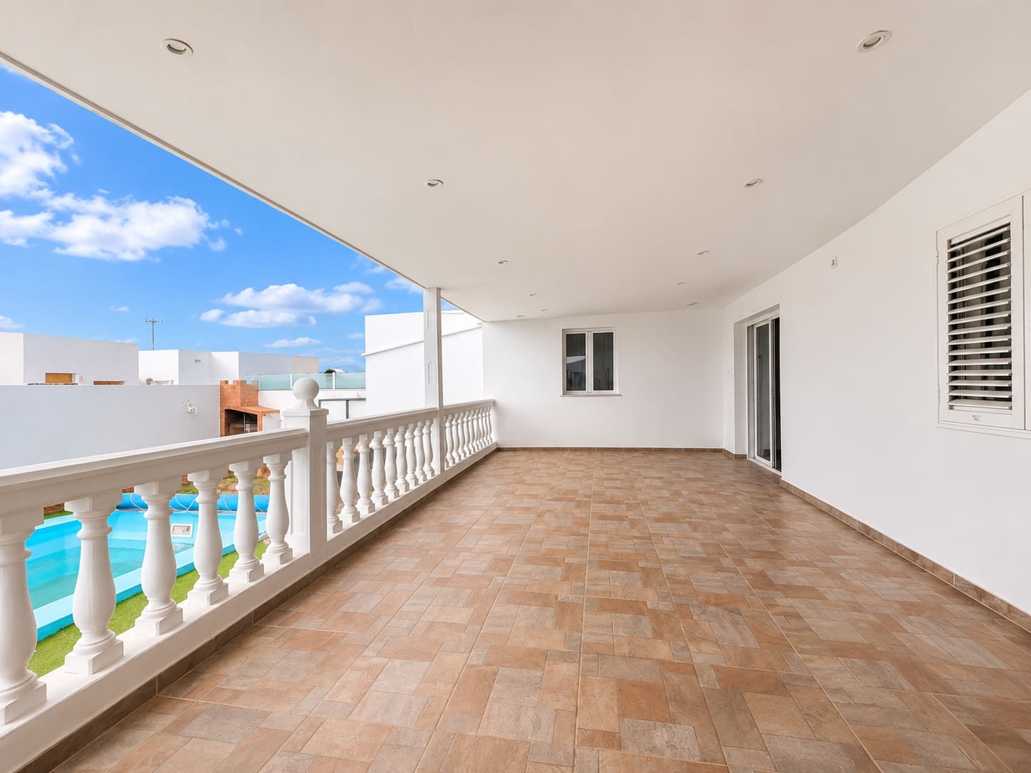5 chambre Villa/Maison à vendre à Playa Blanca avec piscine garage - 449 000 € (Ref: 9872787)