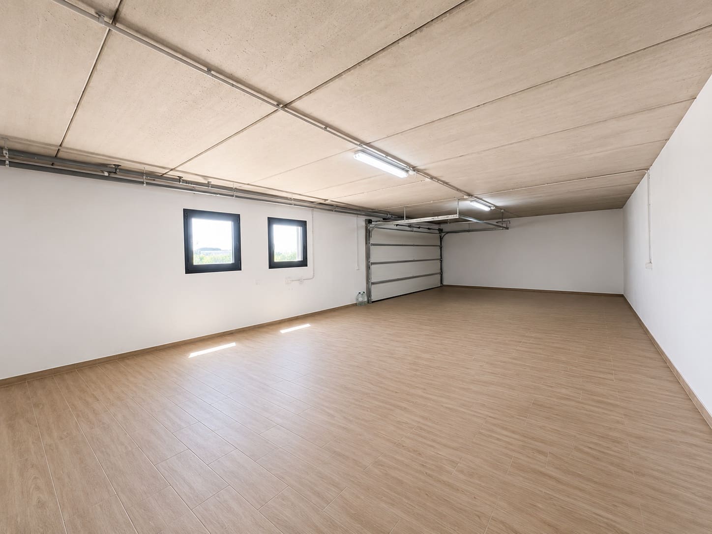 4 soveværelse Villa til salg i Costa Teguise med swimmingpool garage - € 975.000 (Ref: 9944824)