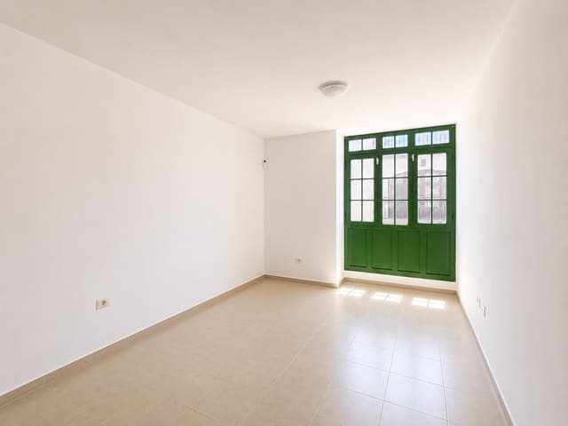 2 soverom Leilighet til salgs i Arrecife - € 199 000 (Ref: 9962312)