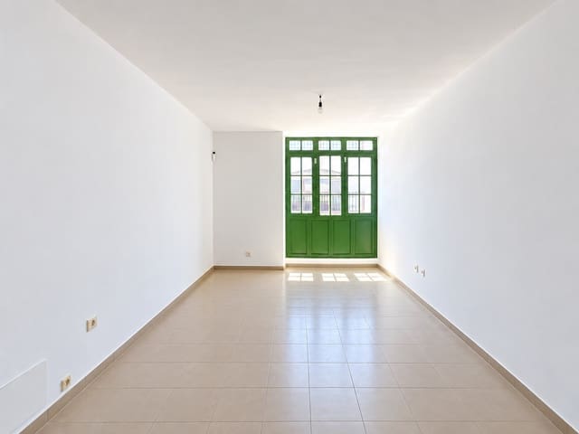 2 soverom Leilighet til salgs i Arrecife - € 199 000 (Ref: 9962312)
