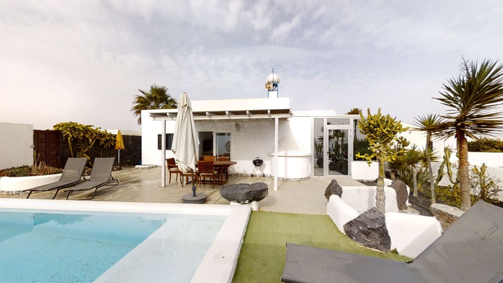 4 sovrum Villa till salu i Charco del Palo med pool garage - 475 000 € (Ref: 9962597)