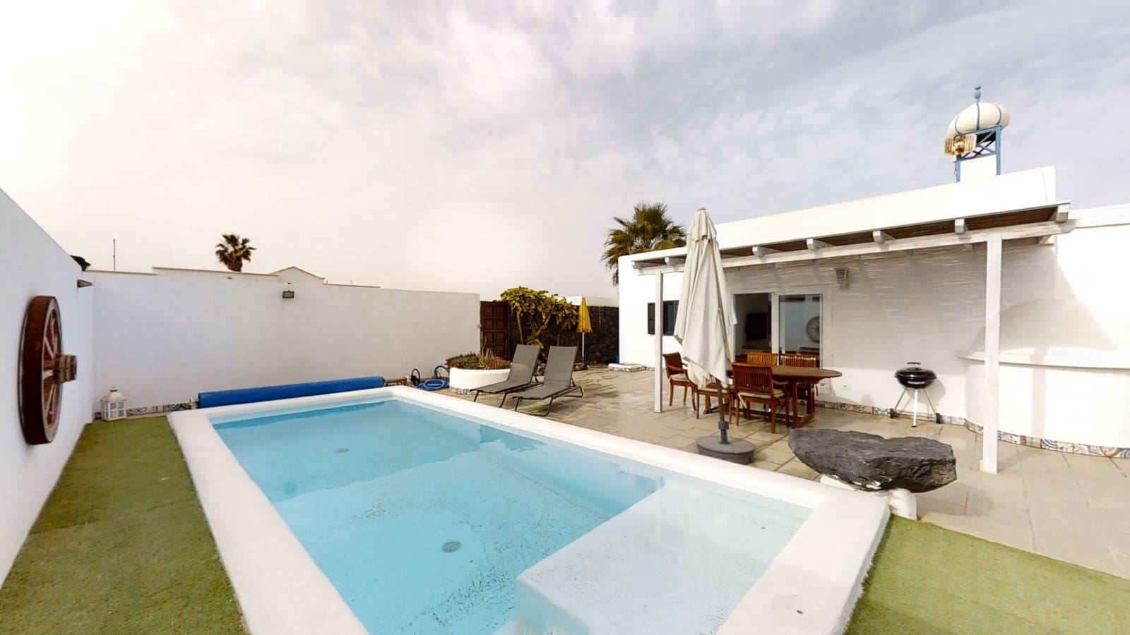 4 sovrum Villa till salu i Charco del Palo med pool garage - 475 000 € (Ref: 9962597)