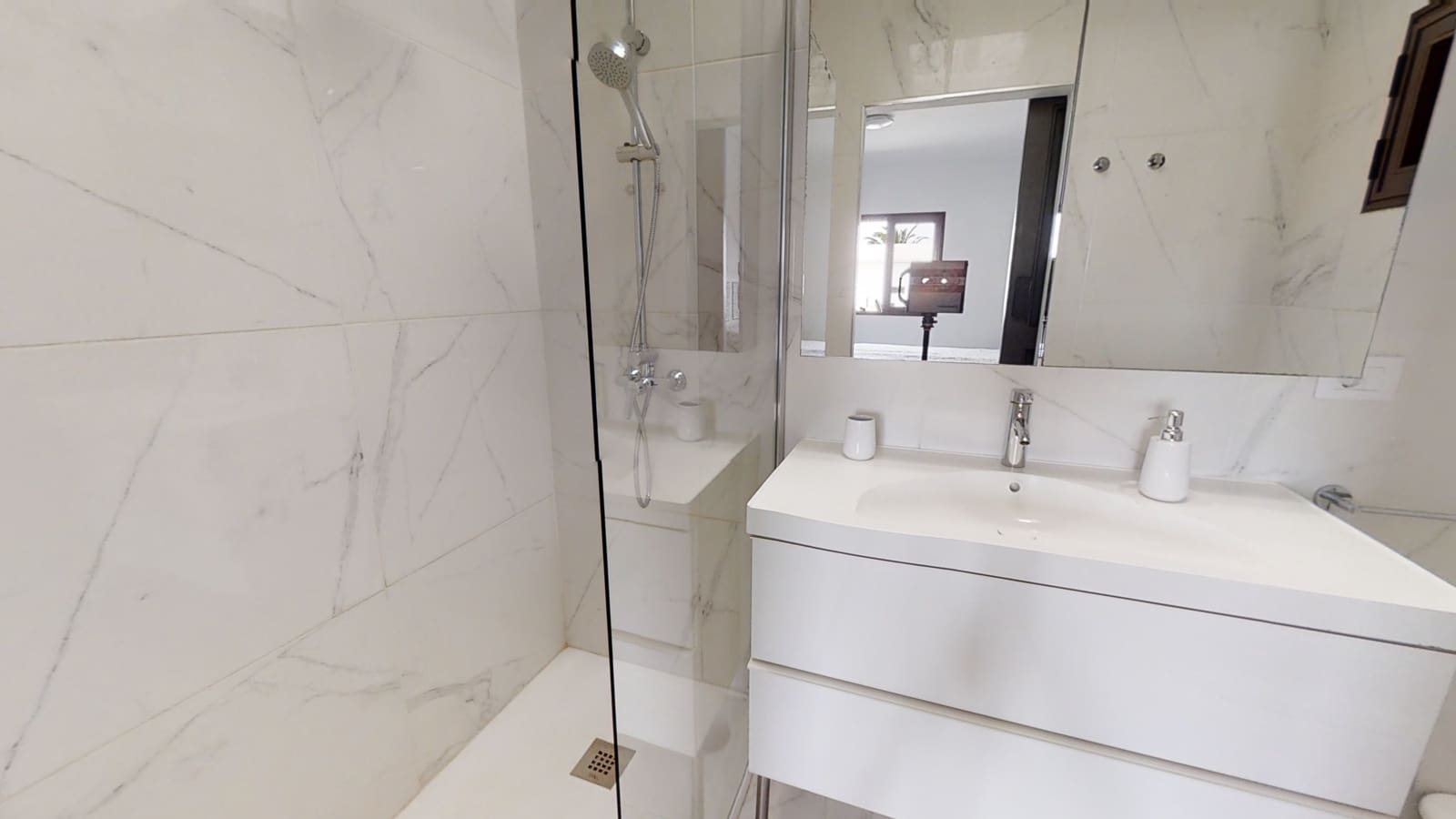 4 sovrum Villa till salu i Charco del Palo med pool garage - 475 000 € (Ref: 9962597)