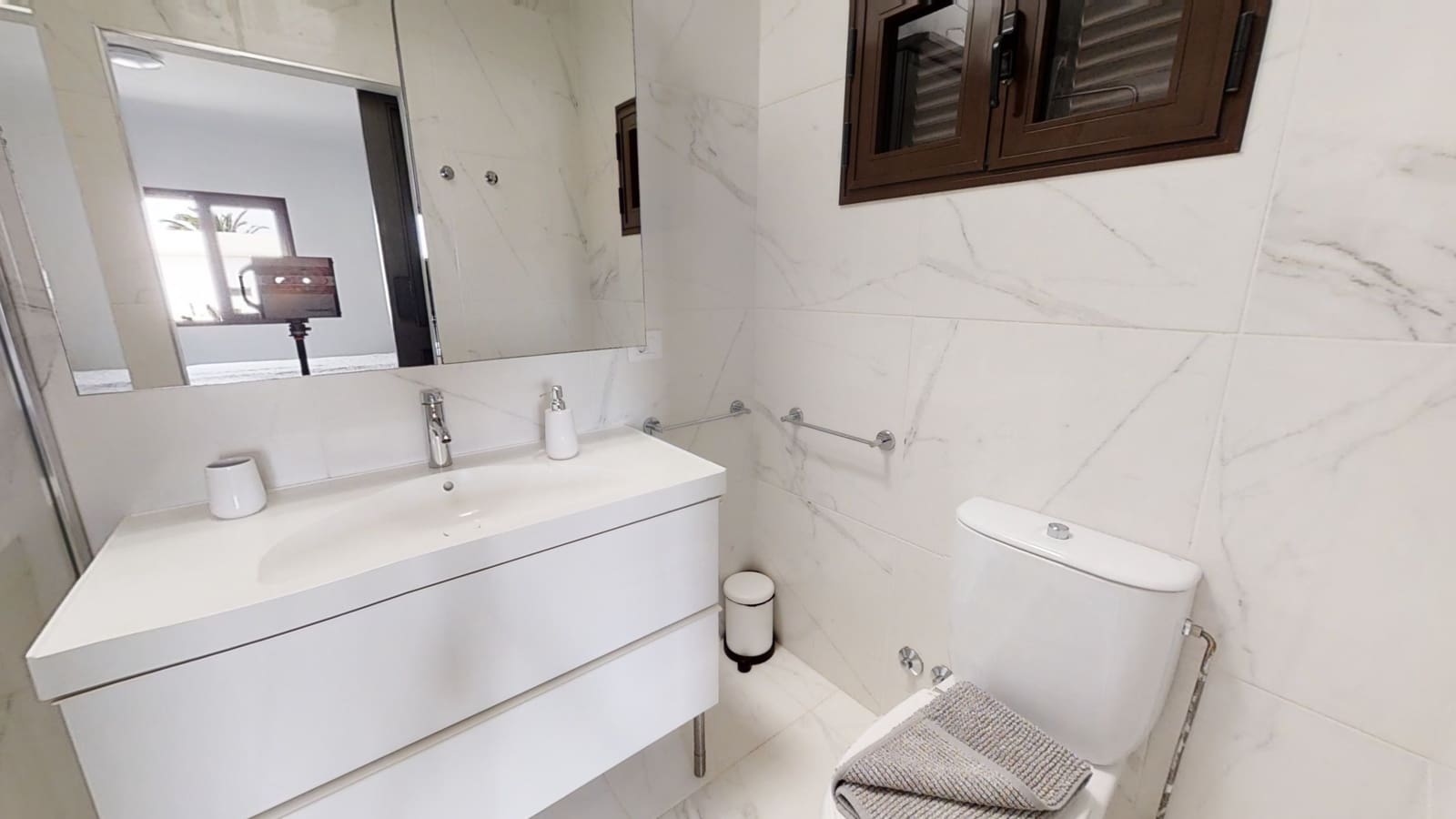 4 sovrum Villa till salu i Charco del Palo med pool garage - 475 000 € (Ref: 9962597)