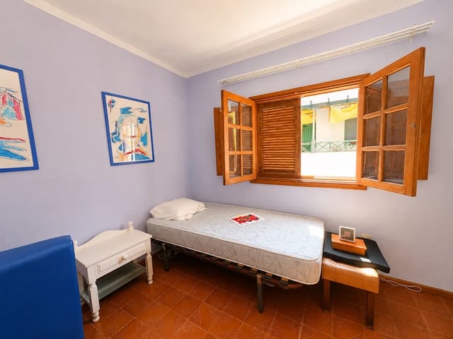 3 bedroom Semi-detached Villa for sale in Puerto del Carmen, Tías with garage - € 383,000 (Ref: 9999909)