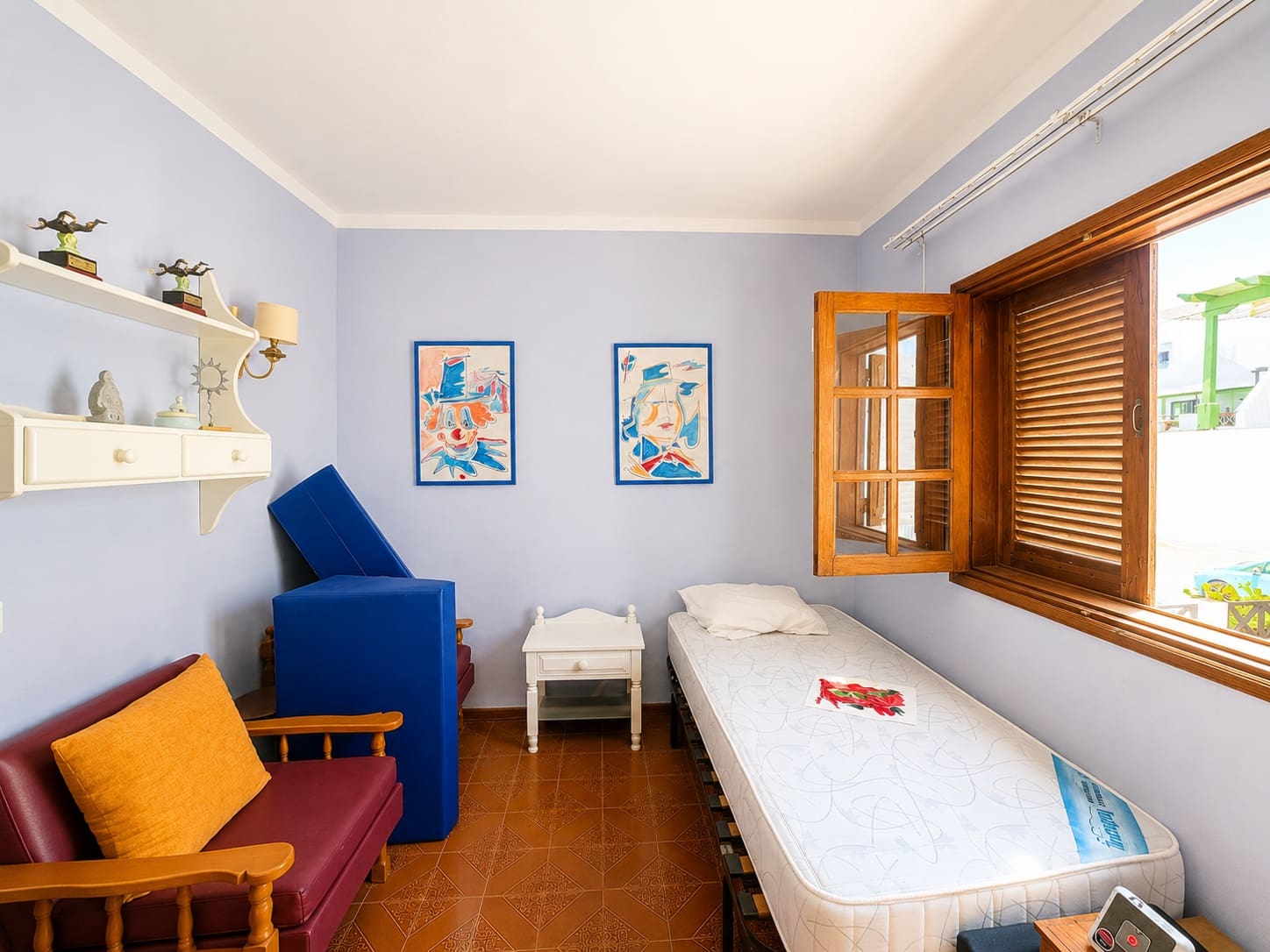 3 bedroom Semi-detached Villa for sale in Puerto del Carmen with garage - € 383,000 (Ref: 9999909)