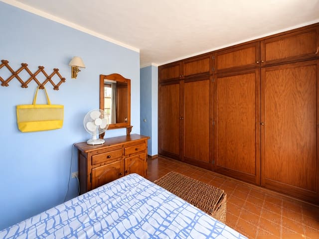 3 bedroom Semi-detached Villa for sale in Puerto del Carmen, Tías with garage - € 383,000 (Ref: 9999909)