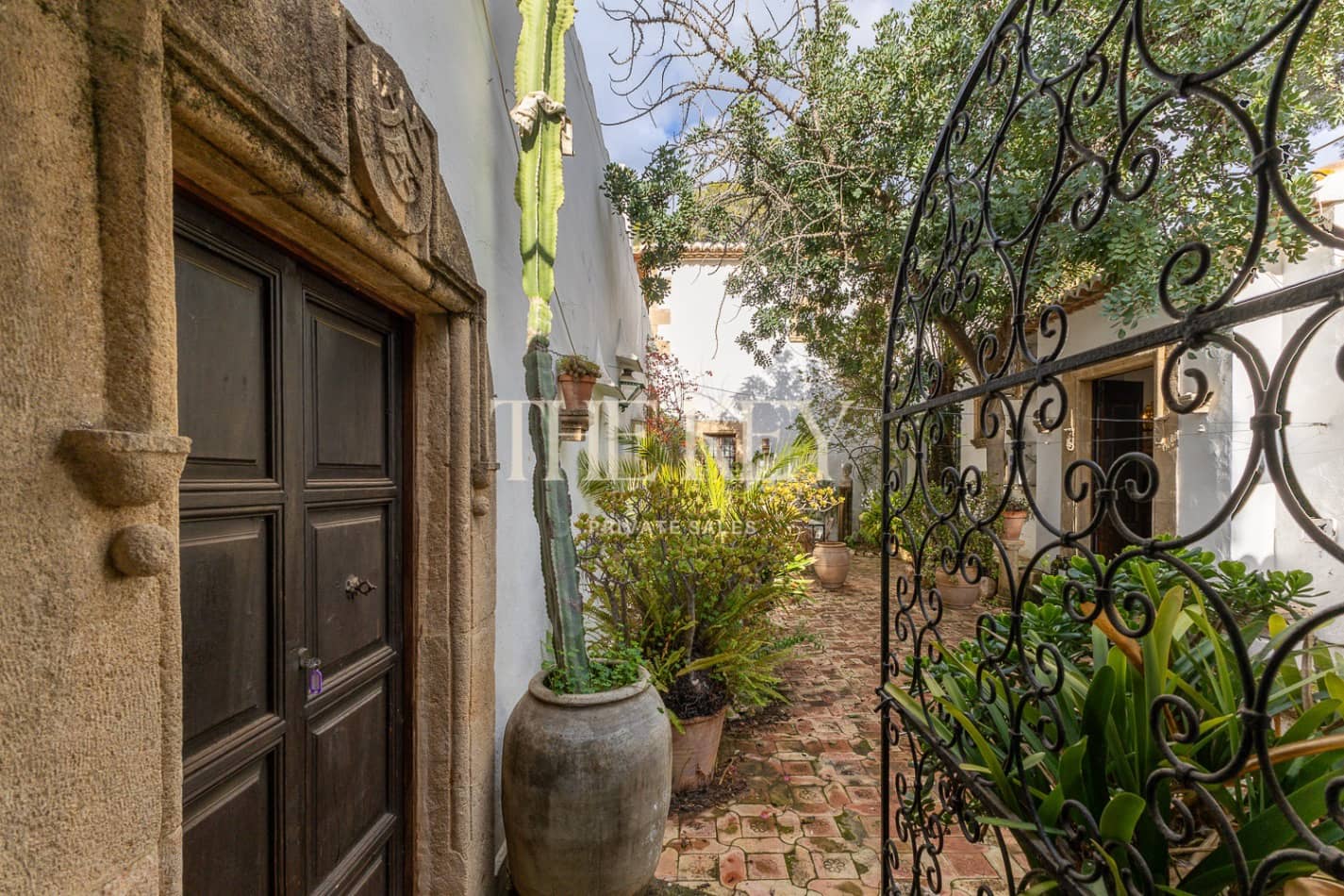 9 Zimmer Villa zu verkaufen in Javea / Xabia - 3.600.000 € (Ref: 9509706)