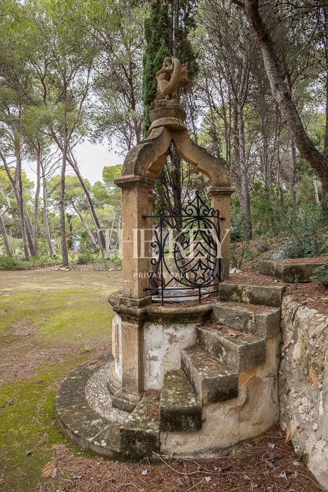 9 Zimmer Villa zu verkaufen in Javea / Xabia - 3.600.000 € (Ref: 9509706)