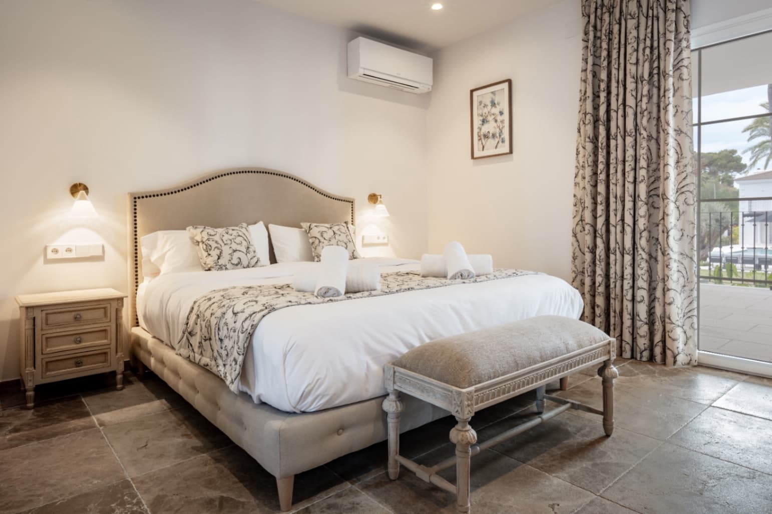 10 bedroom Villa for sale in Denia - € 3,800,000 (Ref: 9547204)