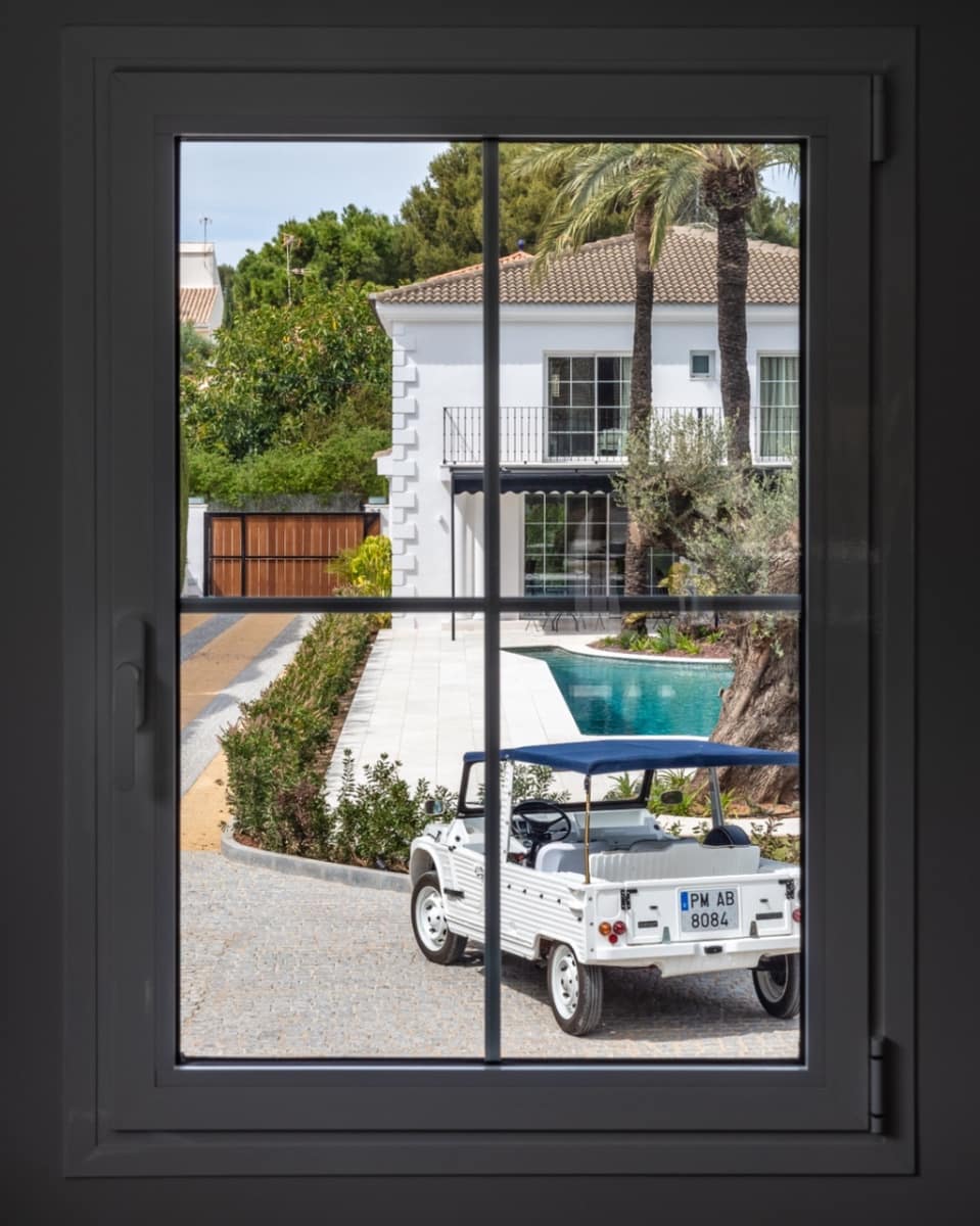 10 bedroom Villa for sale in Denia - € 3,800,000 (Ref: 9547204)