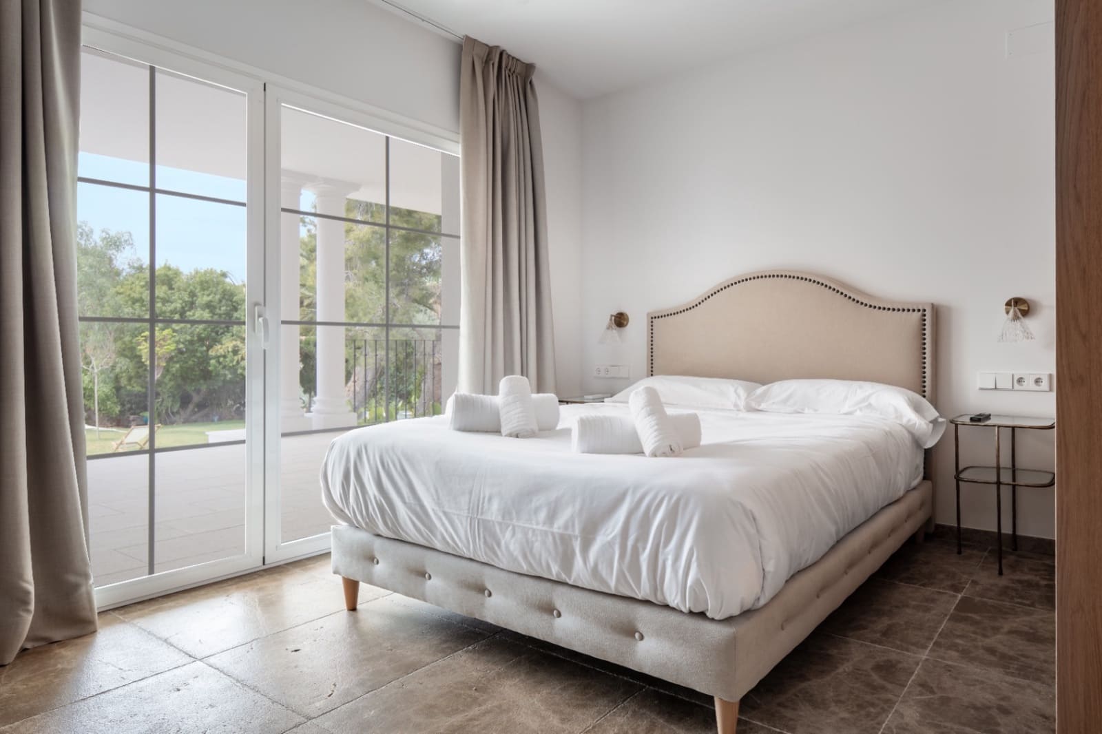 10 bedroom Villa for sale in Denia - € 3,800,000 (Ref: 9547204)