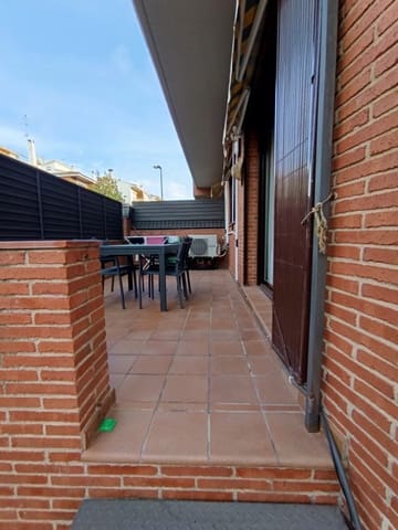 2 sovrum Lägenhet till salu i Blanes med garage - 245 000 € (Ref: 10009533)