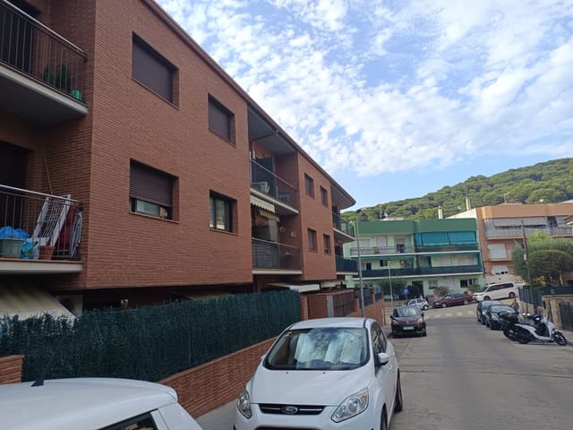2 sovrum Lägenhet till salu i Blanes med garage - 245 000 € (Ref: 10009533)