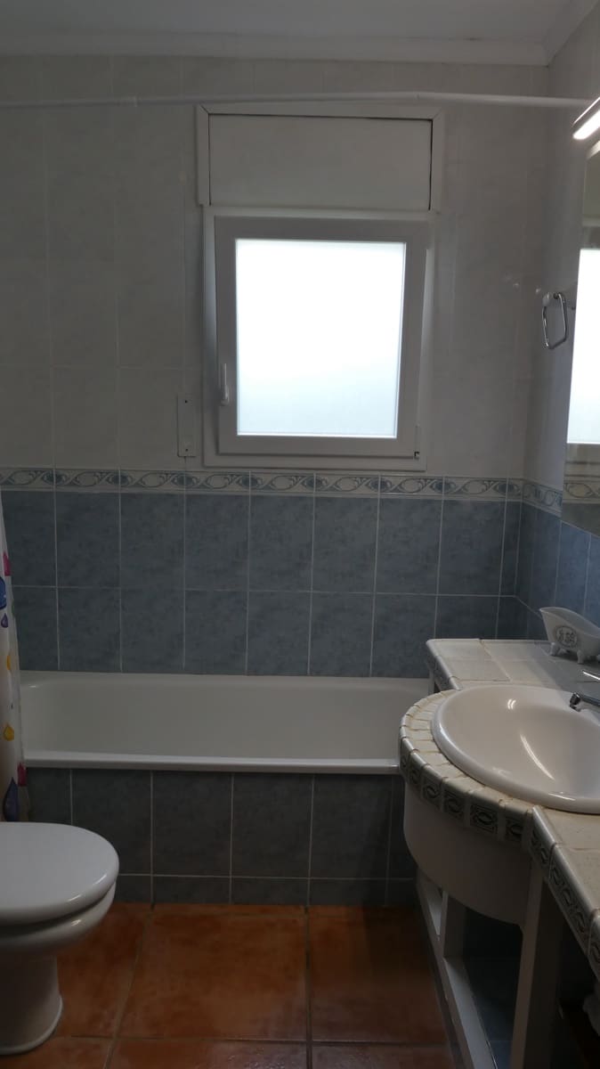 4 chambre Villa/Maison à vendre à Fogars de la Selva avec piscine garage - 275 000 € (Ref: 10021849)