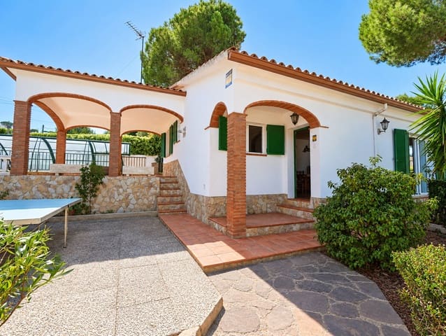3 sovrum Villa till salu i Tordera med pool garage - 330 000 € (Ref: 10081509)