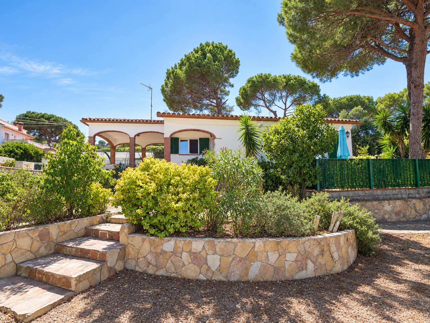 3 sovrum Villa till salu i Tordera med pool garage - 330 000 € (Ref: 10081509)