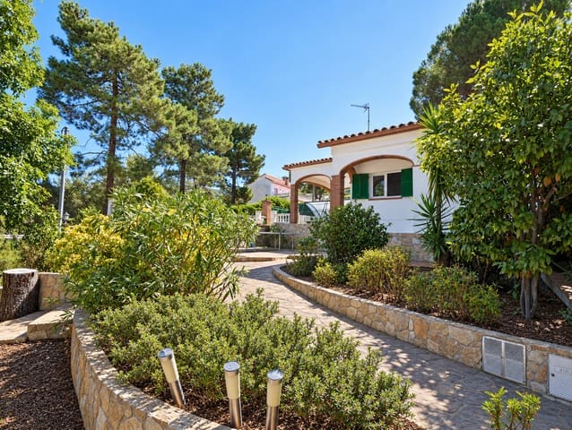 3 sovrum Villa till salu i Tordera med pool garage - 330 000 € (Ref: 10081509)